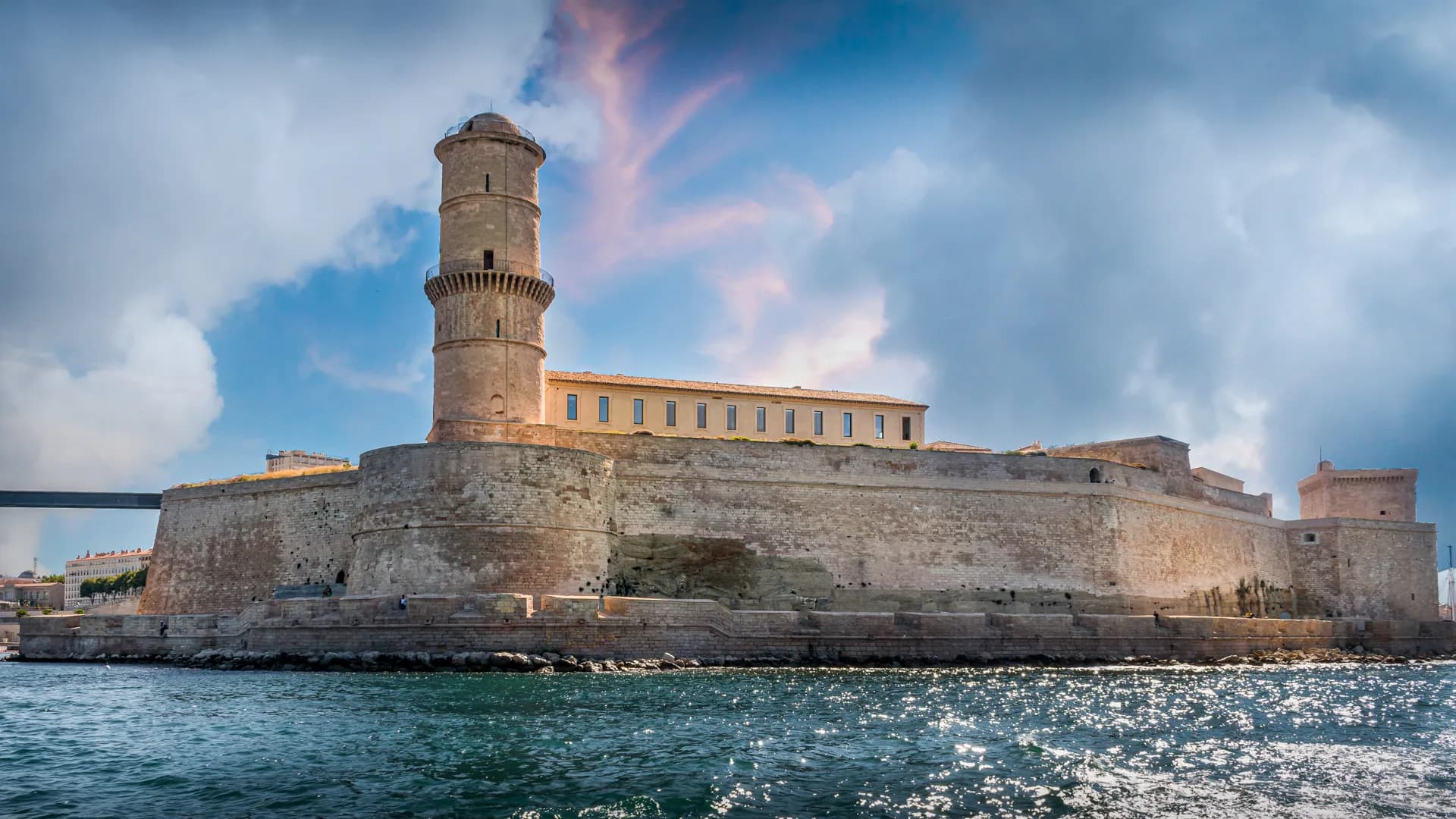 Vue aérienne de Marseille et du Vieux-Port